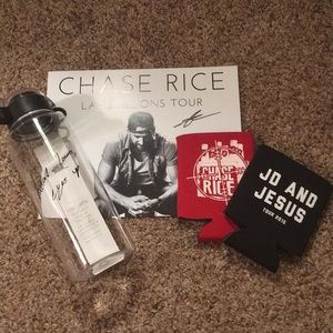 New Chase Rice Autograph/Concert Koozie/ HDEUwater